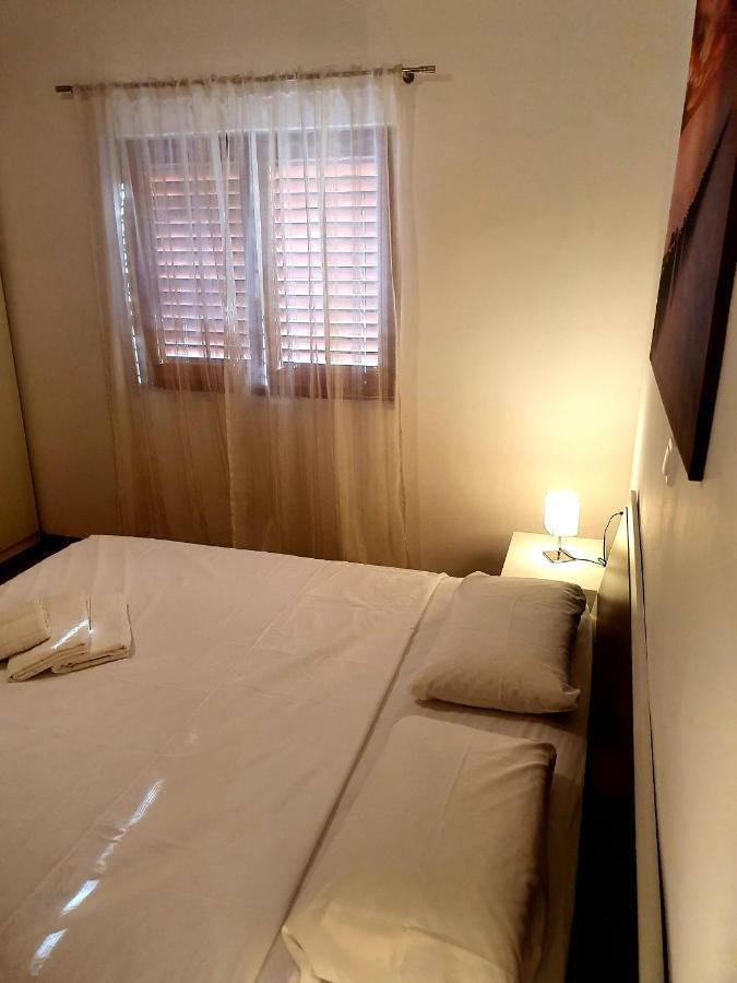 Apartmani Desnica Krusevo  Luaran gambar