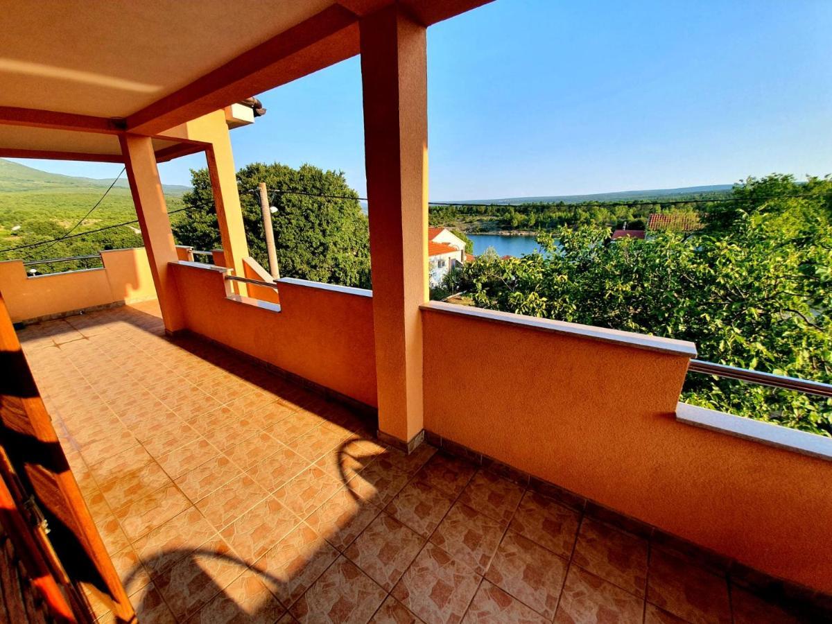 Apartmani Desnica Krusevo  Luaran gambar